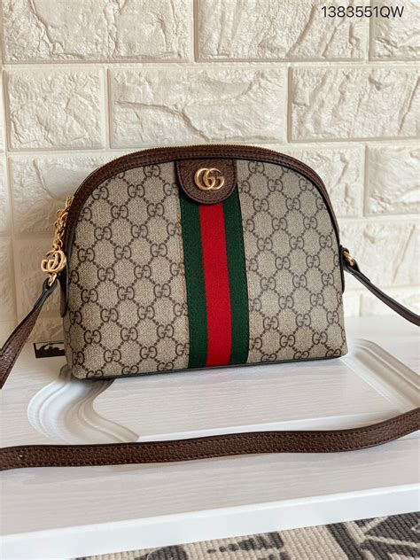 gucci crossbody pouch